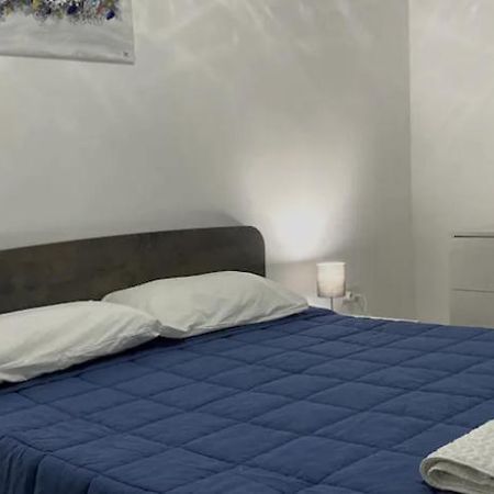 F1 2 St Julians, Private Room, Bathroom & Living Shared Saint Julian's Bagian luar foto