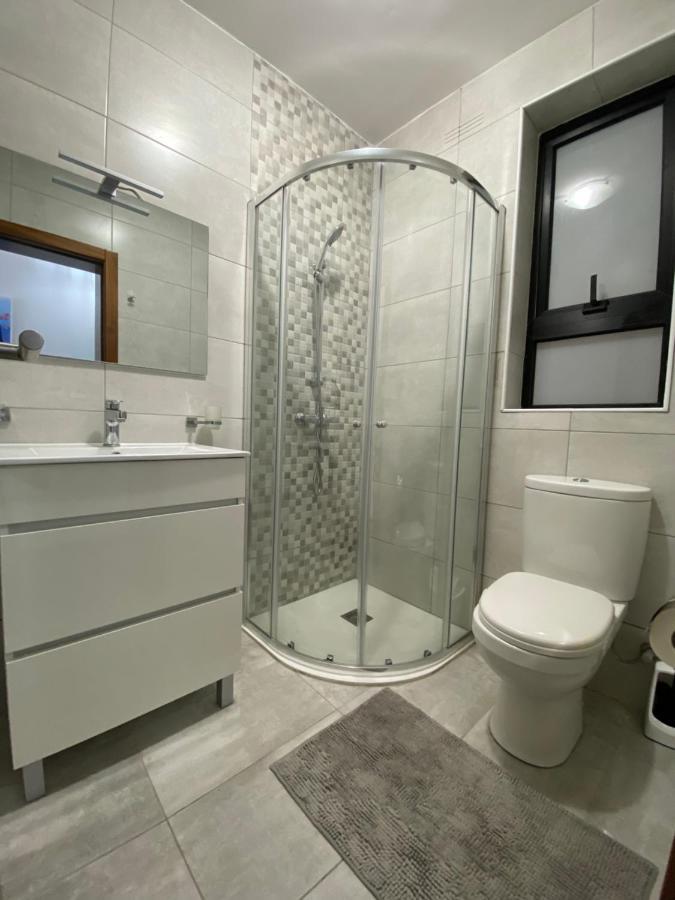 F1 2 St Julians, Private Room, Bathroom & Living Shared Saint Julian's Bagian luar foto